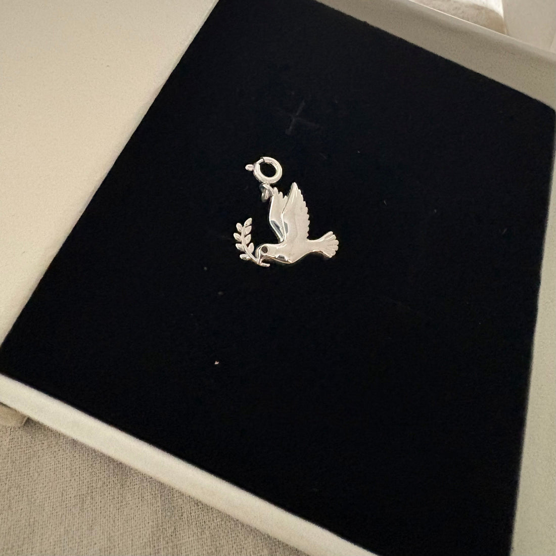 Why Jewelry Becomes Heirlooms: The Enduring Value of Meaningful Pieces