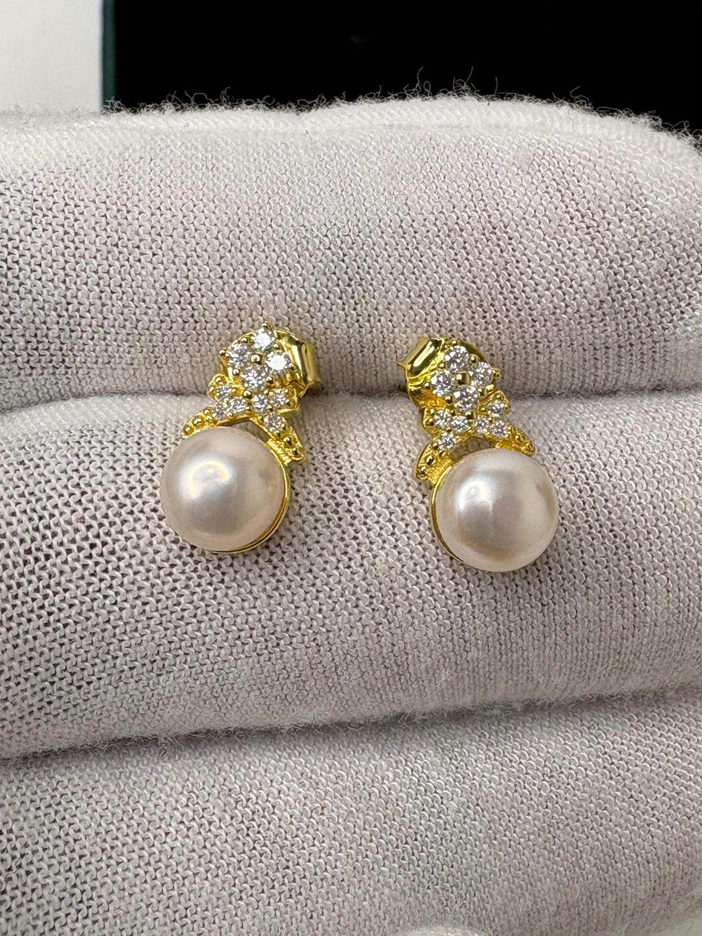 18k Gold Plated 925 Sterling Silver Natural Bread shaped Round Freshwater Pearl Earrings with Criss Cross Moissanite Stones